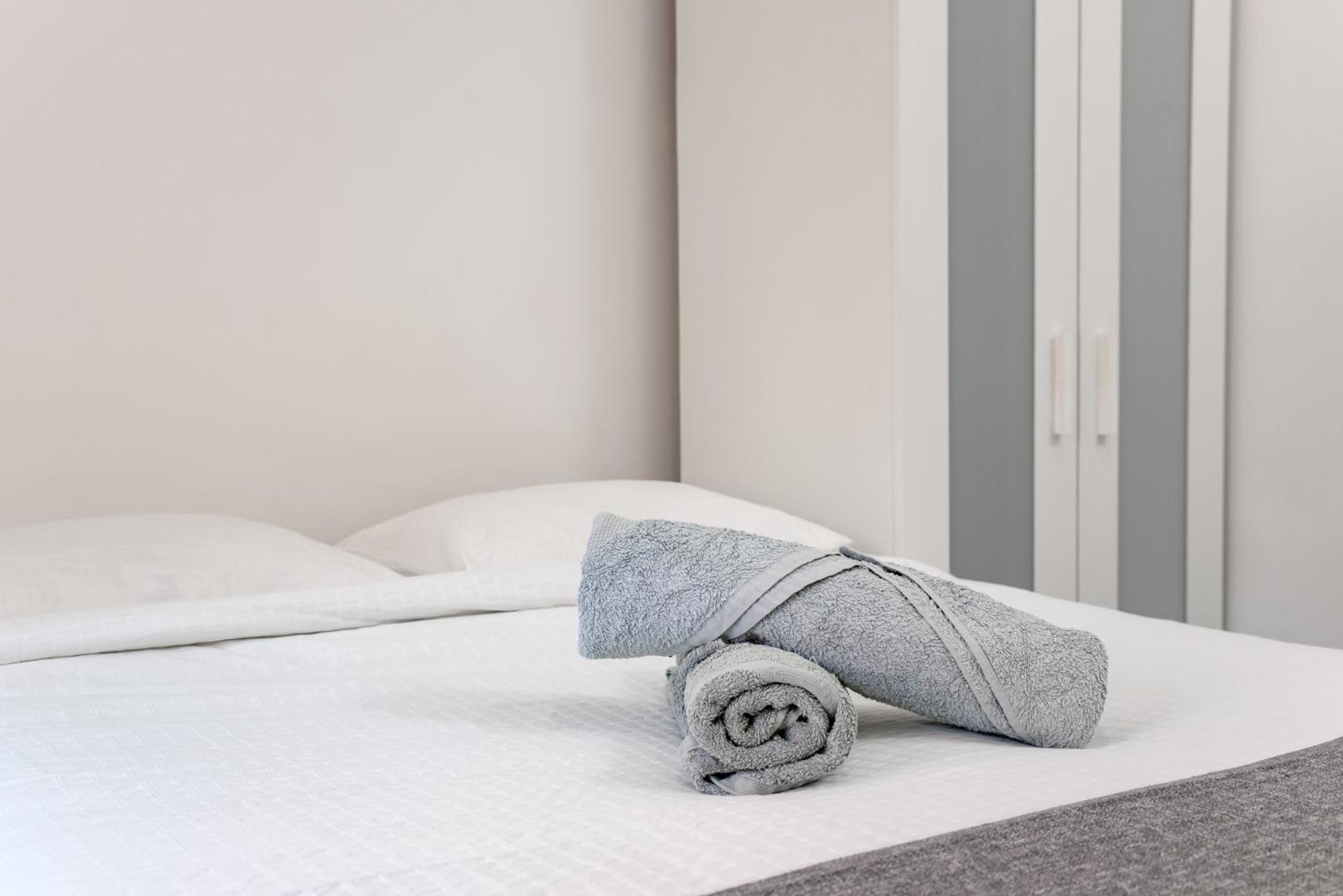 Residence Du Soleil Λορέτ Ντε Μαρ Εξωτερικό φωτογραφία